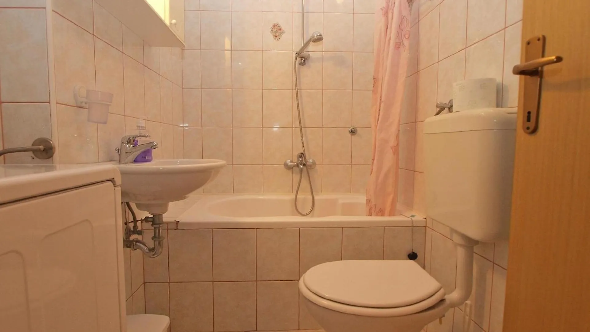 Apartment Ferienwohnung Fuer 5 Personen Ca 45 Qm In Pula, Istrien Istrische Riviera